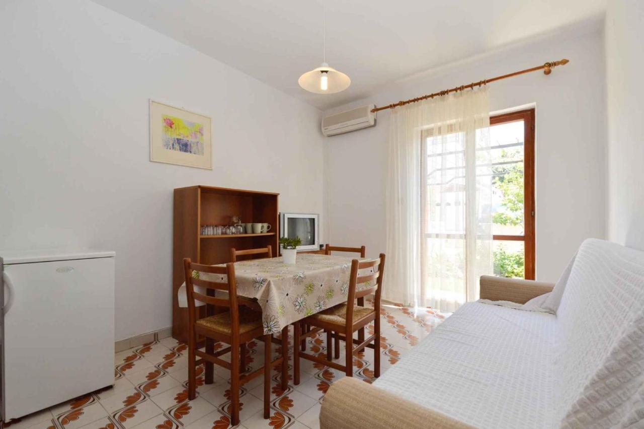Apartment Silvia By Interhome Pula Zewnętrze zdjęcie