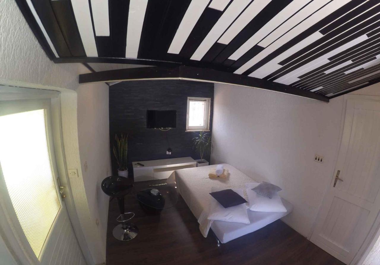 Apartment Silvia By Interhome Pula Zewnętrze zdjęcie